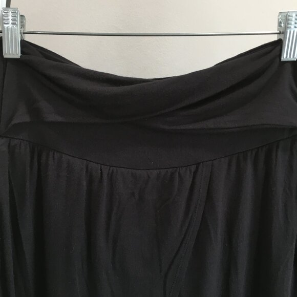 ATHLETA Black Release Flyaway Flap Overlay Open Leg Pull On Soft Pant - Picture 11 of 12